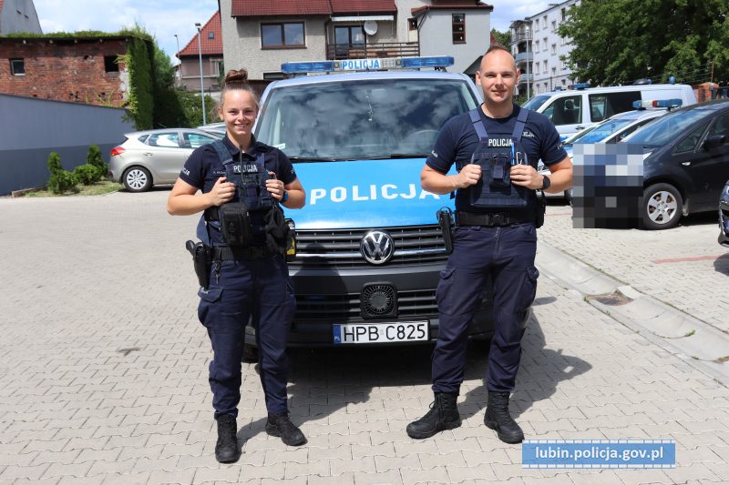 policjanci-z-lubina-uratowali-dwoch-mezczyzn